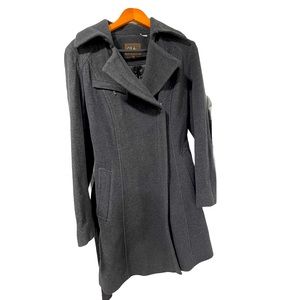 Cole Haan Grey Wool Coat with zip closure 12